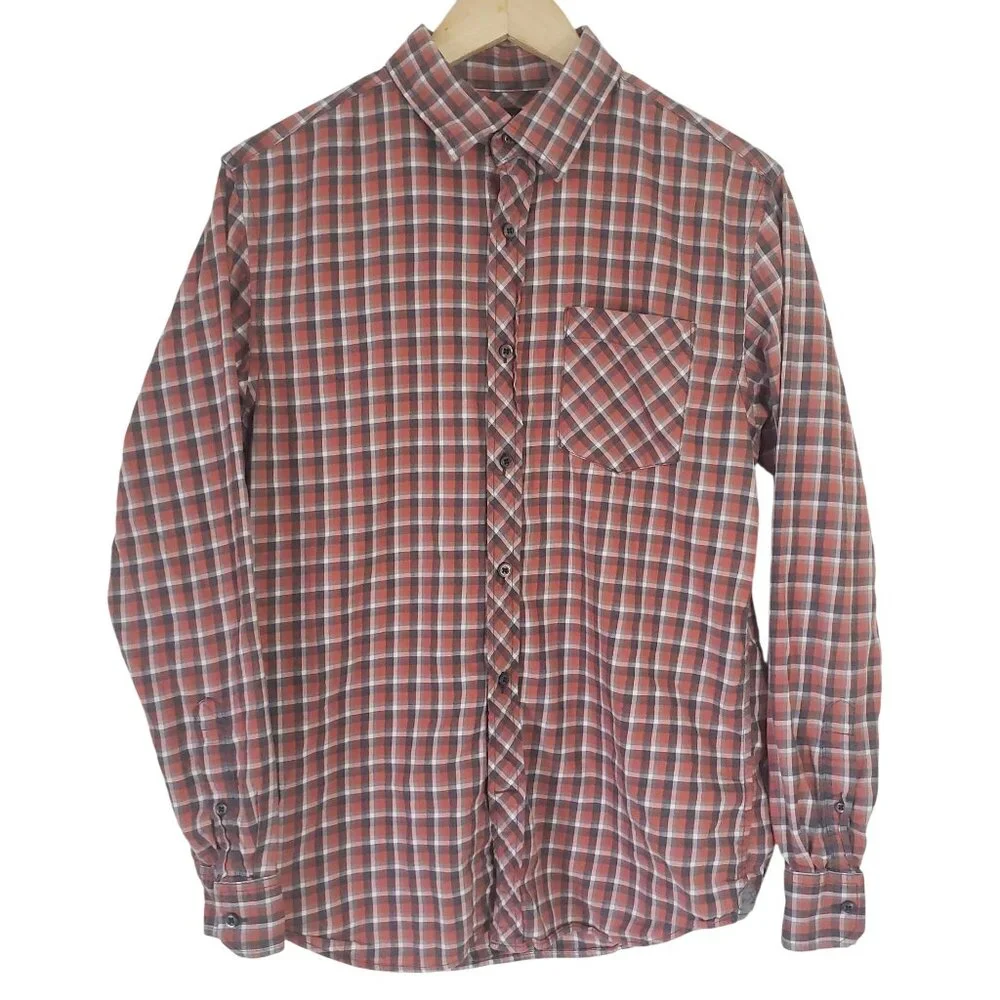 Banana Republic Mens Red Plaid Button-Down Shirt Size M ‎ Casual Staple Everyday